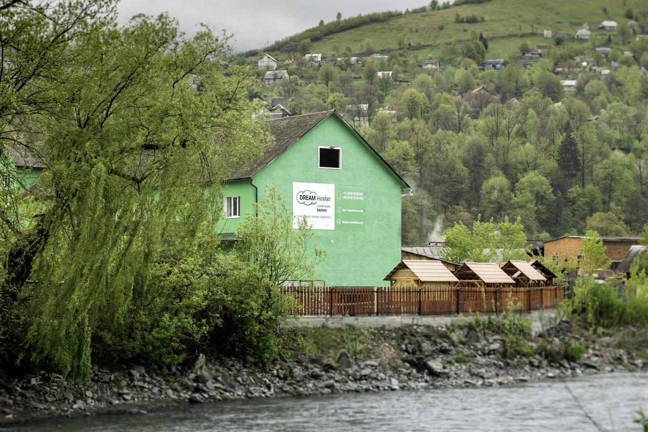 Dream Hostel Carpathians Rachiw Exterior foto